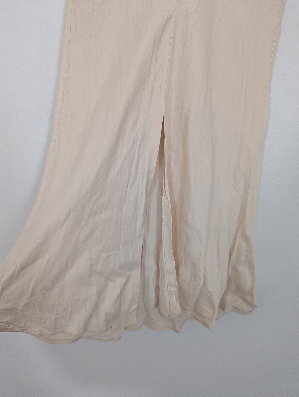 Zara Pull On Satin Midi Skirt Front Slit Elastic Waist Beige Small S - Picture 4 of 8